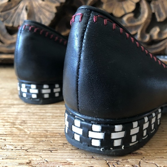 Rue St Aurea Point Toe Big Buckle Contrast Stitched Leather Ballet Flats 38 $430 - Picture 8 of 16